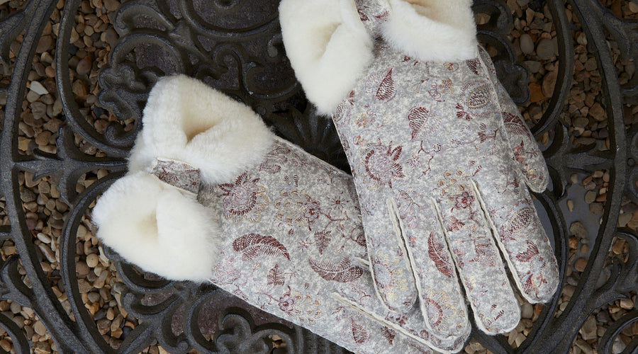 Sheepskin Gloves: A Little Joy to Offer Your Hands